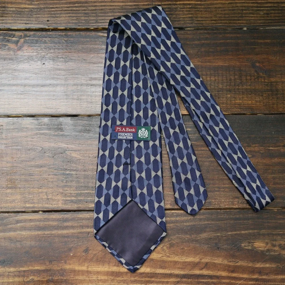 VTG Jos A‎ Bank Premier Collection Men's Neck Tie Silk - Abstract